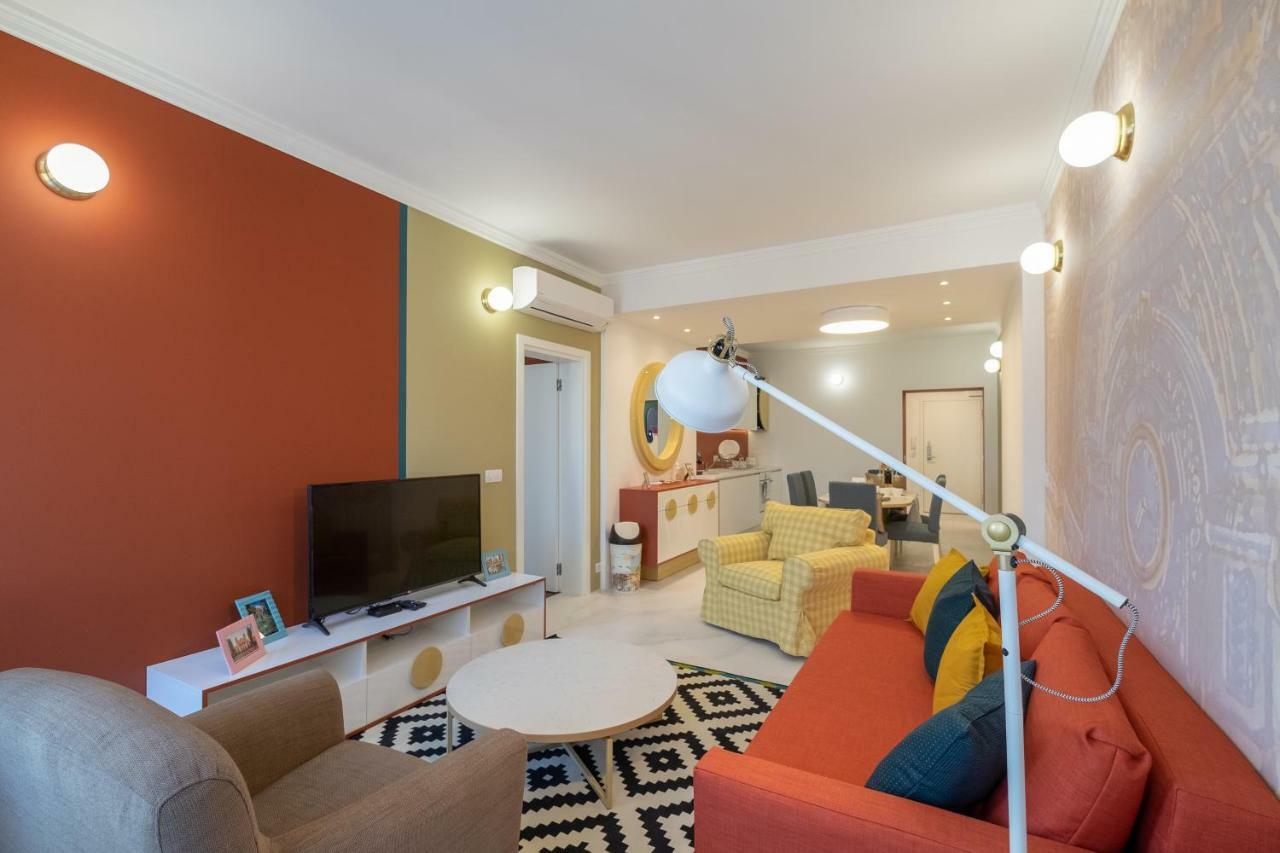 Vitosha Blvd 3-Bedroom, 2-Bathroom Lux Suite София Экстерьер фото